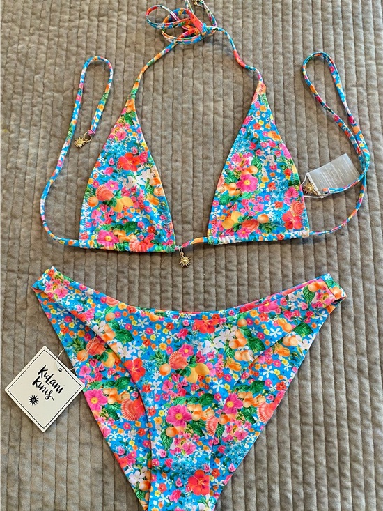 Kulani Kinis Other - Kulani Kinis 3-Piece Bikini Set – NWT – Size Small